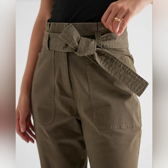 Super High Waisted Belted Paperbag Ankle Pant - Picture 3 of 9